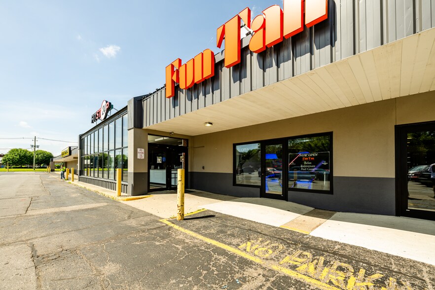 More Photos Of 410 N 2nd St, Niles General Retail For Sale
