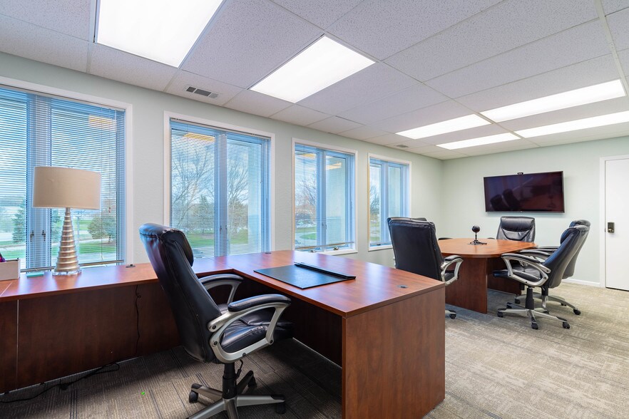 1000 73rd St West Des Moines Ia 50265 Medical Office For Lease