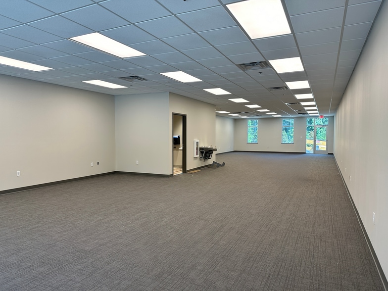More Photos Of 250 Durham Park Blvd, Pooler Office For Lease