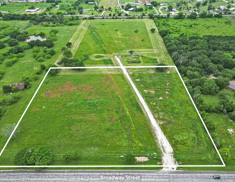 Primary Photo Of 1450 S Broadway St, Joshua Land For Sale