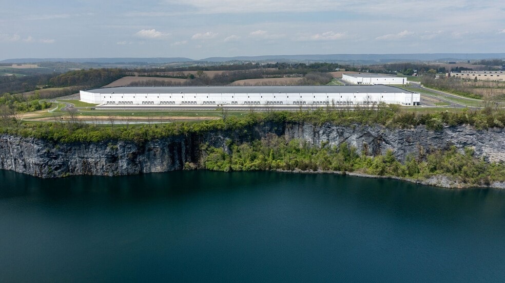 Primary Photo Of 2500 Liberty Dr, Northampton Warehouse For Lease