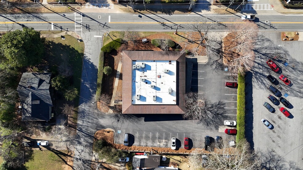 More Photos Of 195 King Ave, Athens Medical For Lease