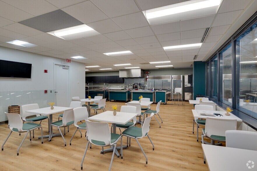 More Photos Of 120 Mountainview Blvd, Basking Ridge Office For Sale