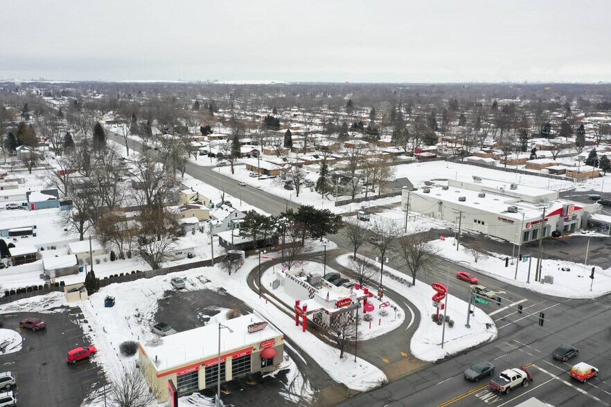 More Photos Of 730 E 162nd St, South Holland Fast Food For Sale
