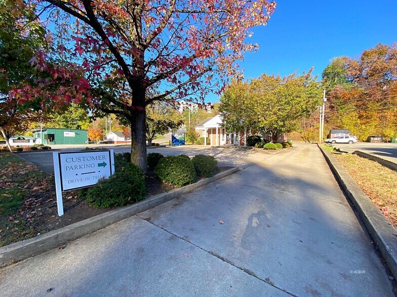 More Photos Of 368 Richland Ave, Athens General Retail For Sale