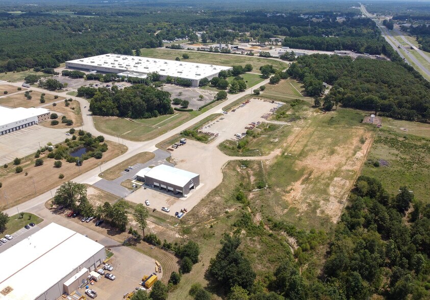 More Photos Of 2302 Neiman Marcus Pky, Longview Industrial For Sale