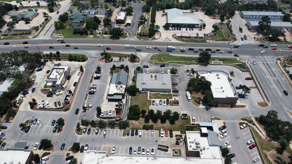 More Photos Of 1700 Ranch Road 620 S, Lakeway Storefront Retail Office For Sale