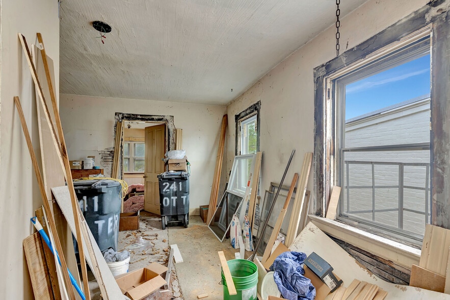 More Photos Of 241 Klotter Ave, Cincinnati Apartments For Sale