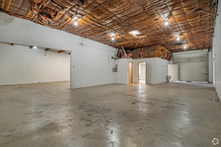 More Photos Of 5504-1 Bandera Rd, San Antonio Unknown For Lease