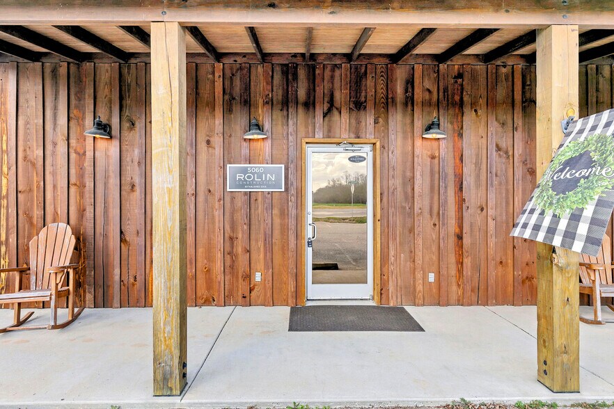 More Photos Of 5060 Jack Springs Rd, Atmore Light Distribution For Sale