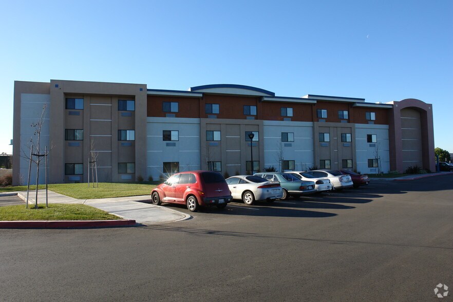 More Photos Of 34793 Ardentech Ct, Fremont Dormitory For Lease