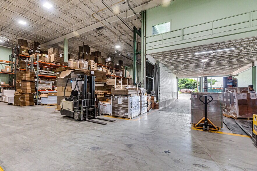 More Photos Of 106 Winter St, Holyoke Manufacturing For Lease