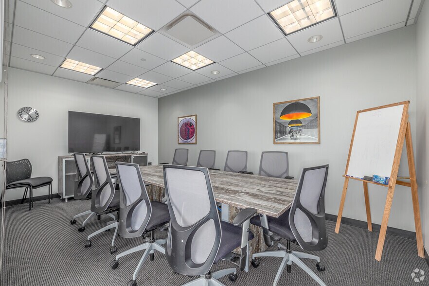 More Photos Of 2929 Arch St, Philadelphia Office For Lease