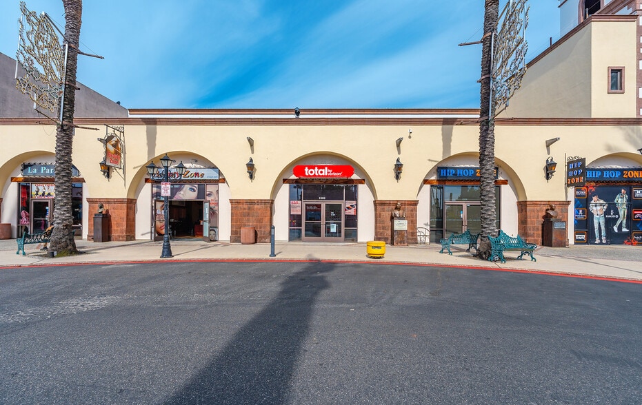 More Photos Of 11215-11389 Long Beach Blvd, Lynwood Unknown For Lease