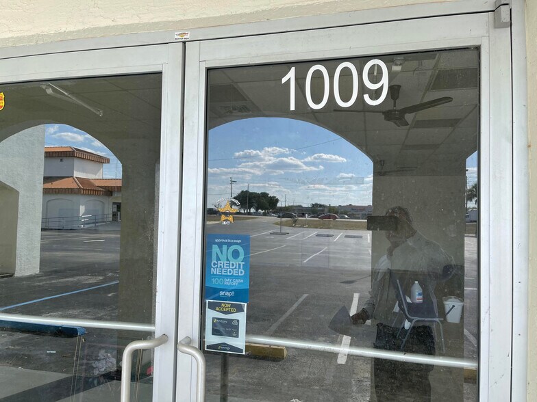 More Photos Of 1001-1019 US Highway 27 S, Avon Park Unknown For Lease