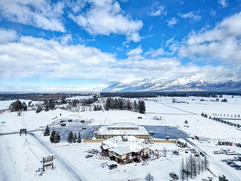 More Photos Of 5 Swan Way, Bigfork Lodge Meeting Hall For Sale