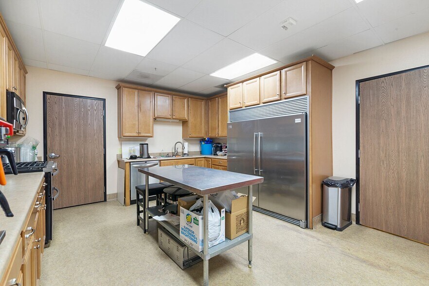 More Photos Of 3126 W Johnston Ave, Hemet Religious Facility For Sale