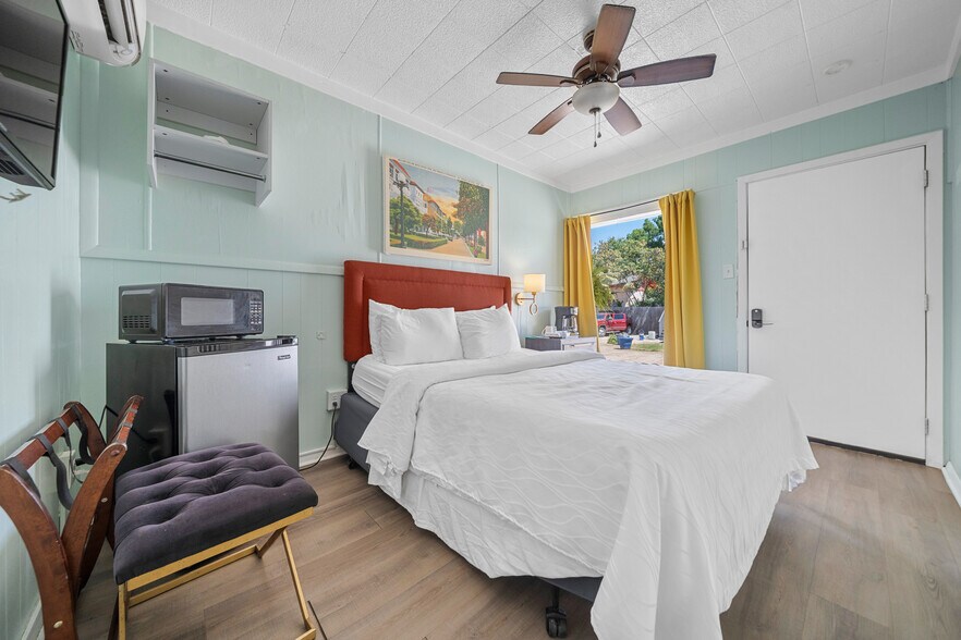 More Photos Of 741 Park Ave, Hot Springs Hotel For Sale