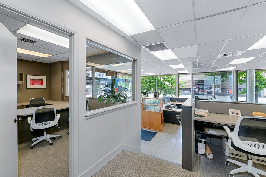 More Photos Of 1532 13th Ave, Seattle Office For Lease