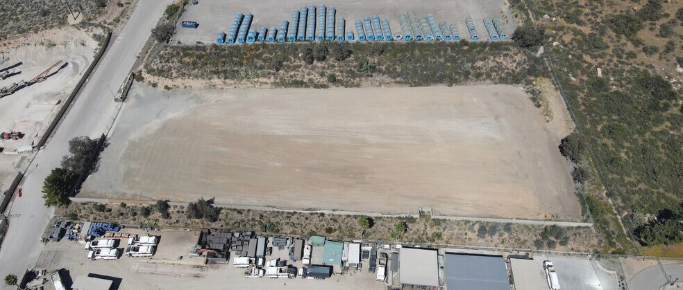More Photos Of 12485 Highway 67, Lakeside Contractor Storage Yard For Lease