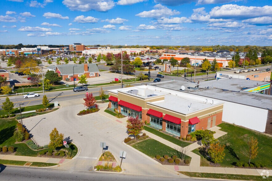 More Photos Of 2 E Rand Rd, Mount Prospect Freestanding For Sale