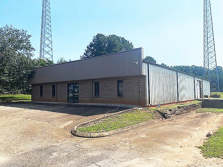 Primary Photo Of 16 Sentell Rd, Greenville Light Distribution For Sale