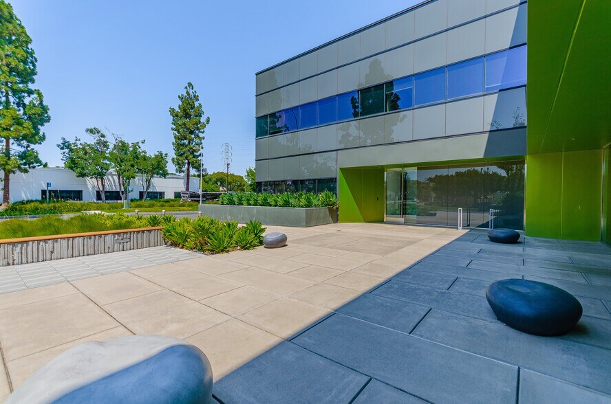 More Photos Of 4250 Burton Dr, Santa Clara Research And Development For Lease