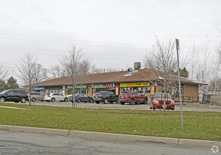 More Photos Of 150 Wissler Rd, Waterloo Freestanding For Lease