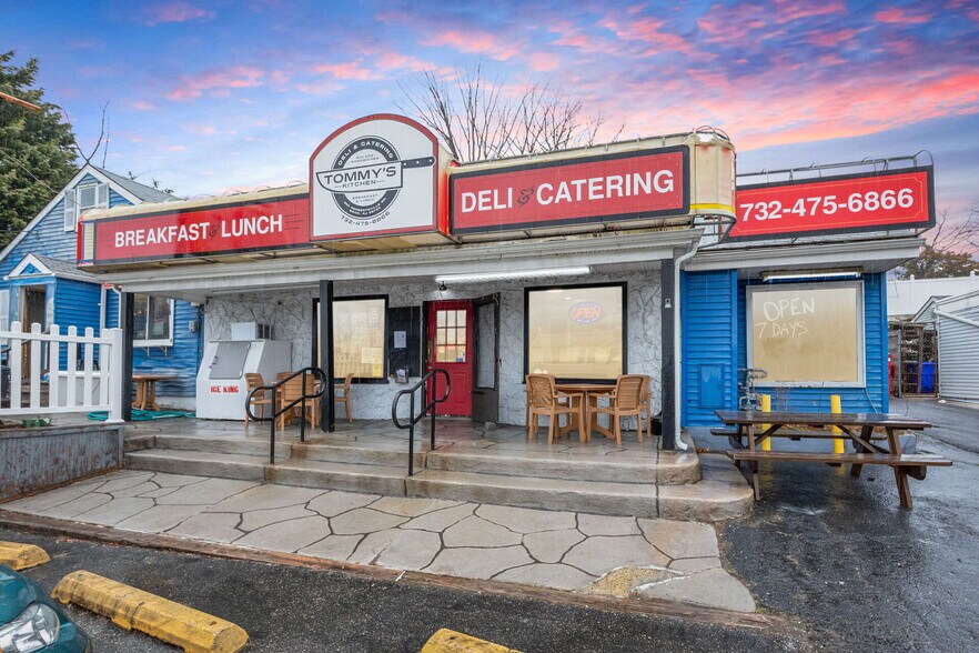 Primary Photo Of 365 Herbertsville Rd, Brick Storefront Retail Residential For Lease