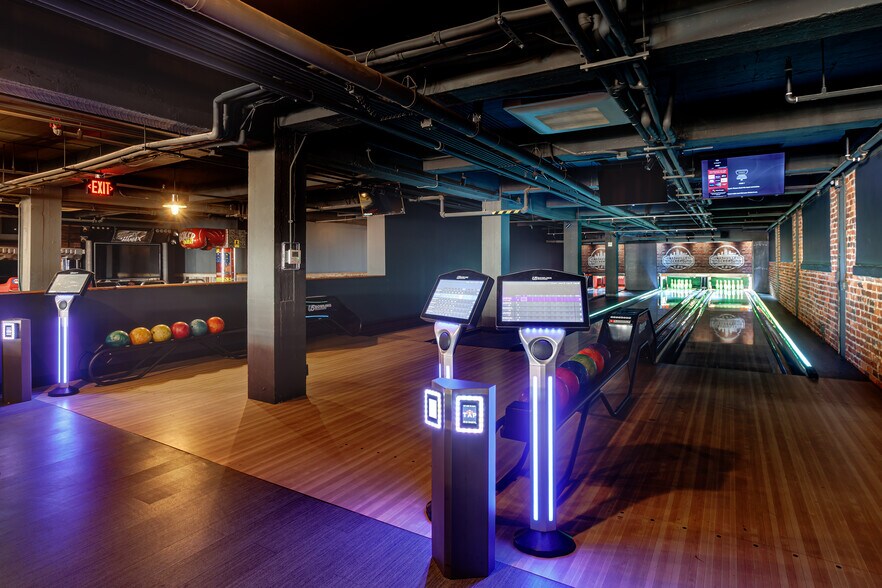 More Photos Of 105 Broadway, Nashville Restaurant For Sale