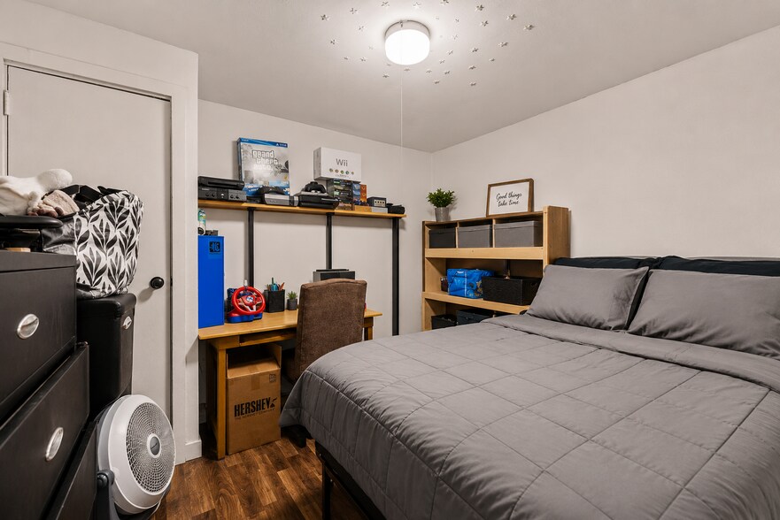 More Photos Of 135 Prospect St, Waterbury Apartments For Sale