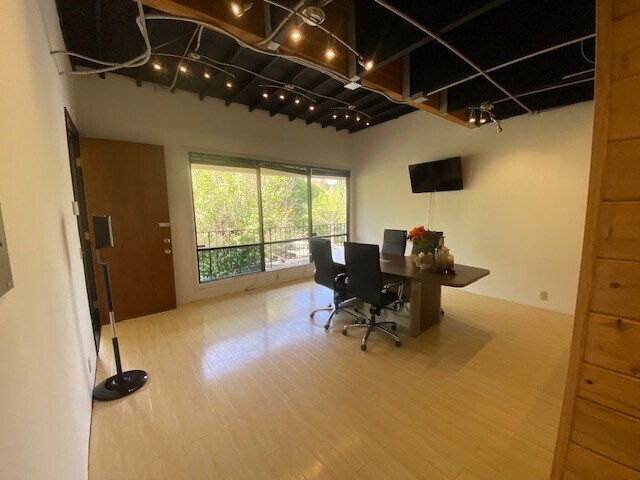 More Photos Of 28025 Dorothy Dr, Agoura Hills Office For Lease
