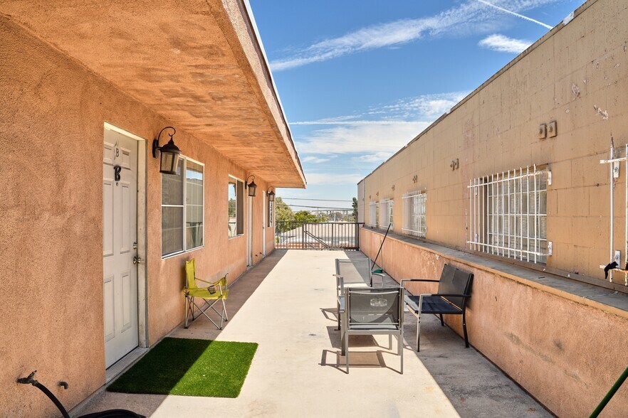 More Photos Of 11500-11512 S Vermont Ave, Los Angeles Medical For Sale