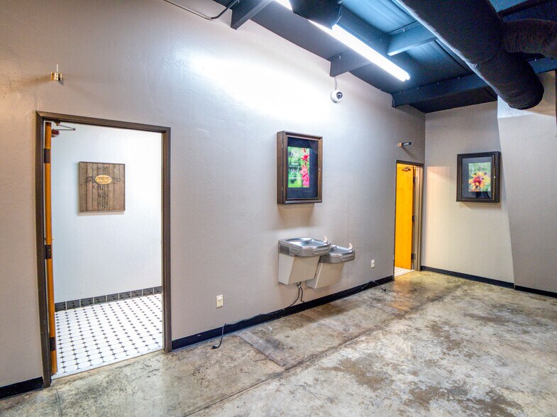 More Photos Of 14818 S Peebly Rd, Newalla Religious Facility For Sale