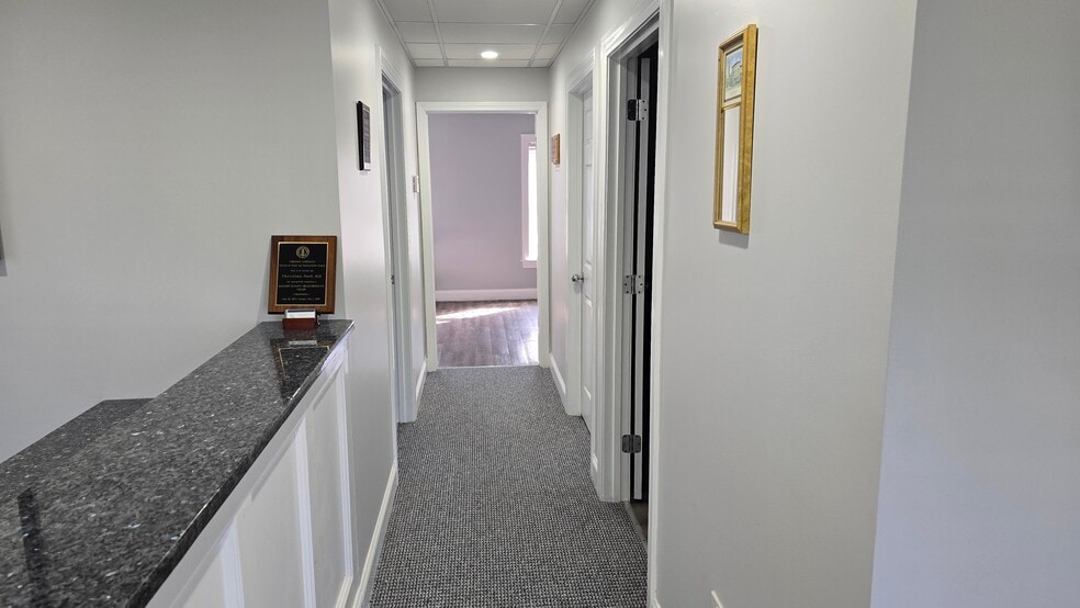 More Photos Of 80 Washington St, Norwell Office For Sale