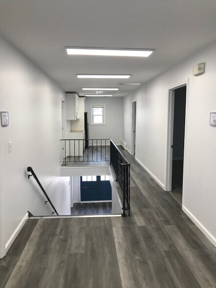 More Photos Of 655 Amboy Ave, Woodbridge Medical For Lease