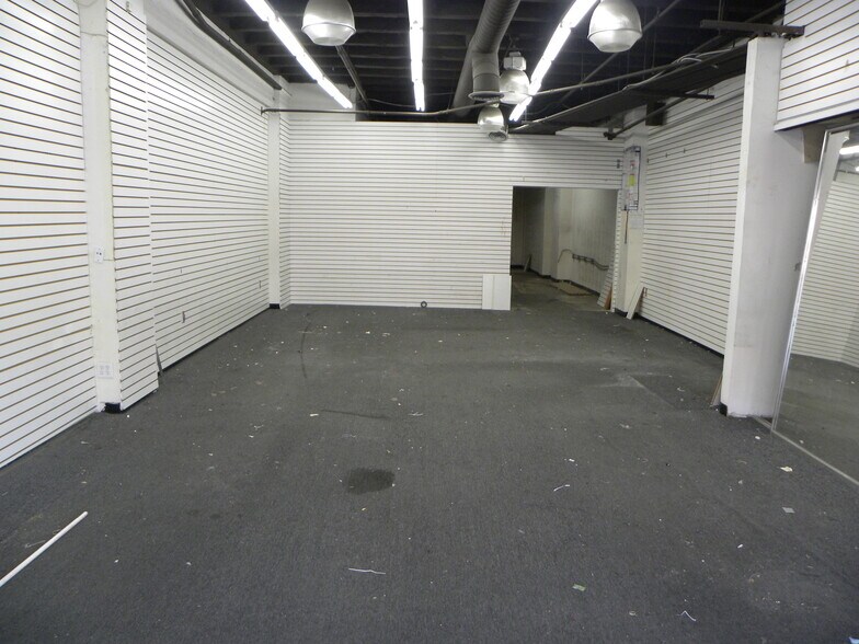 More Photos Of 1253-1259 S Los Angeles St, Los Angeles Storefront Retail Office For Lease
