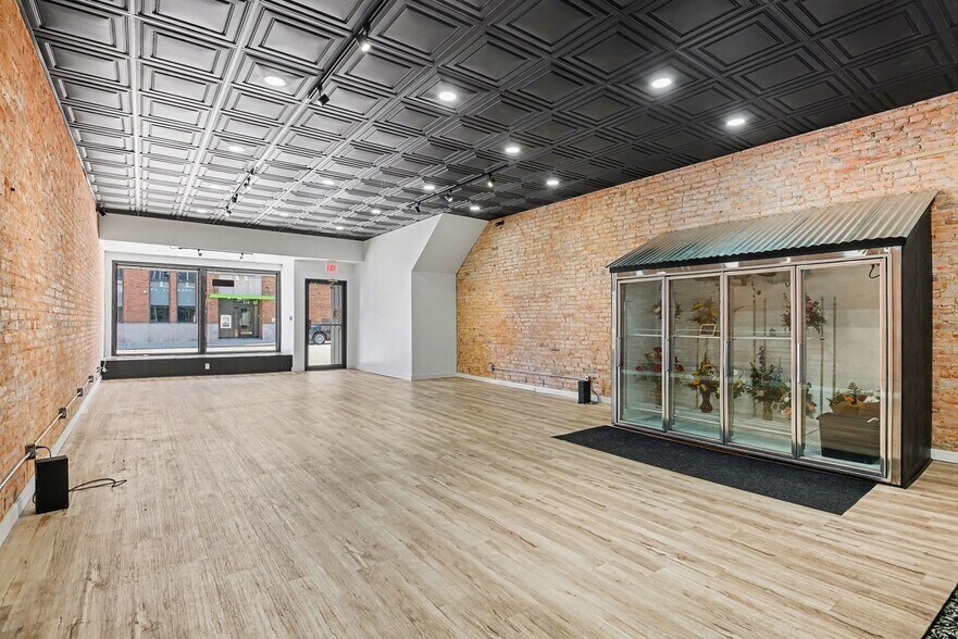 More Photos Of 111 Commercial St, Dowagiac Storefront Retail Residential For Sale