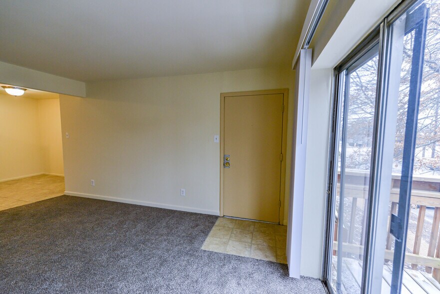 More Photos Of 307-2953 Bien Venido dr, Saint Louis Apartments For Sale