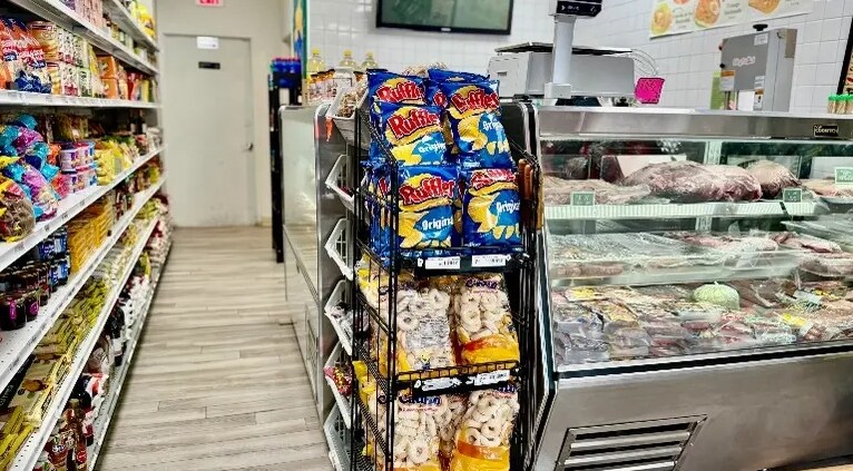 More Photos Of 346 Hillside Ave, Williston Park Storefront For Sale