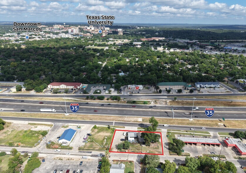 More Photos Of 910 N Interstate 35, San Marcos Freestanding For Sale