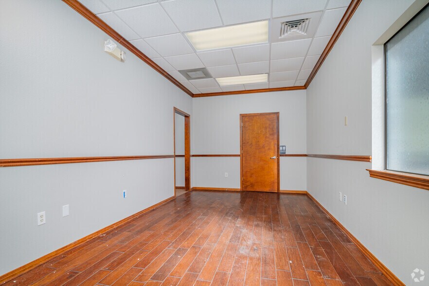 More Photos Of 19115 Fm-2252, San Antonio Office For Lease