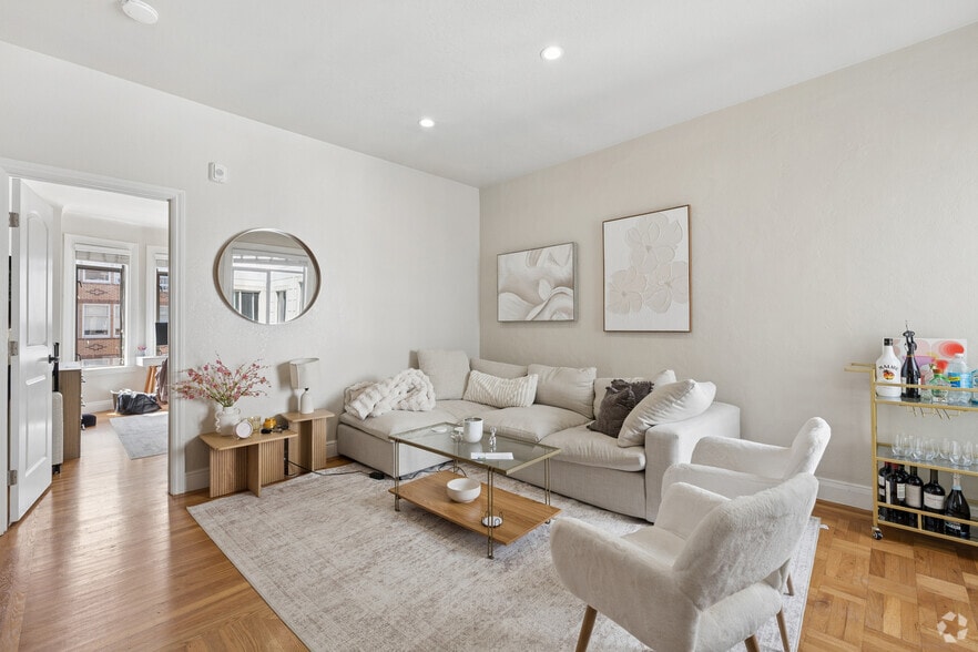 More Photos Of 3324 Broderick St, San Francisco Apartments For Sale