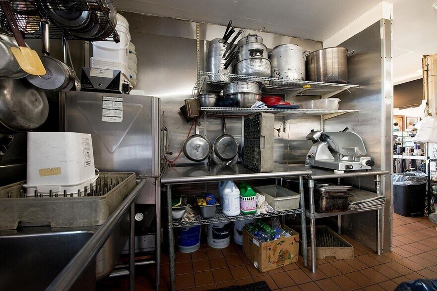 More Photos Of 28 Raceway Rd, Monticello Restaurant For Sale