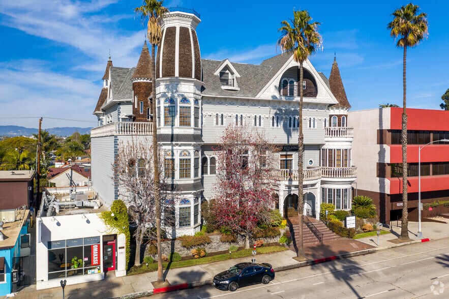 More Photos Of 13323 W Washington Blvd, Culver City Office Residential For Lease
