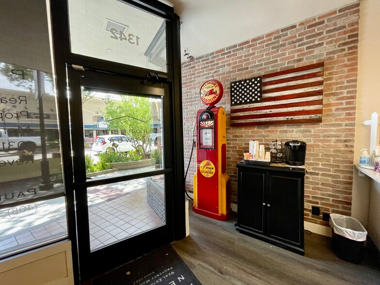 More Photos Of 1342 Lincoln Ave, San Jose Storefront Retail Office For Lease