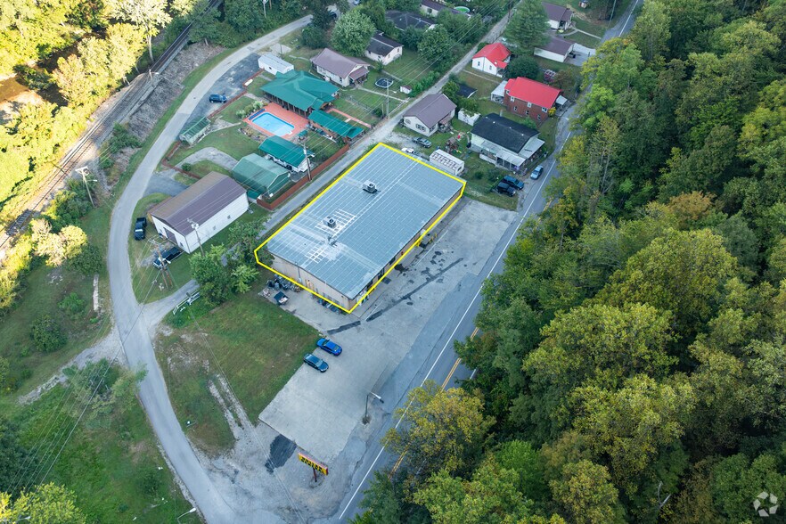 More Photos Of 36344 WV 3, Whitesville Freestanding For Sale