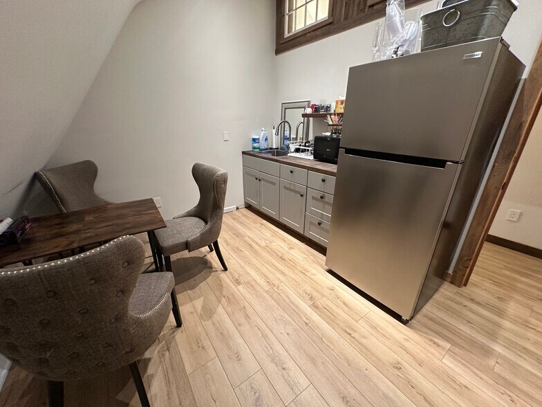 More Photos Of 1224 Post Rd, Fairfield Freestanding For Sale