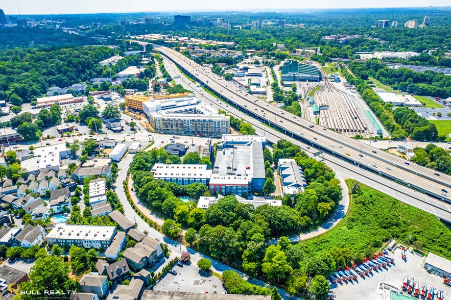 More Photos Of 2087 NE Piedmont Rd, Atlanta Freestanding For Sale