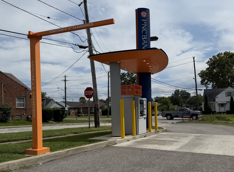 More Photos Of 13205 Granger rd, Cleveland General Retail For Sale